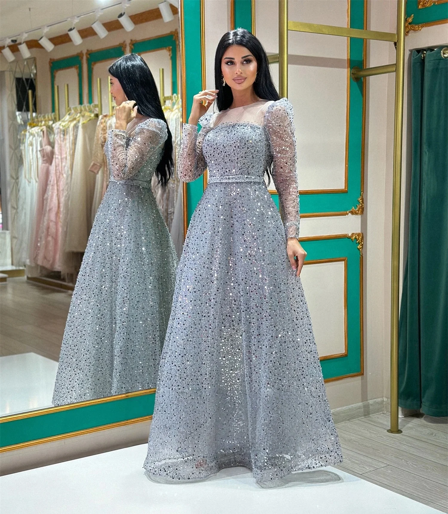 Sparkly Silver Long Sleeves Bespoke Occasion Gown Evening Dresses Prom Pastrol Unisex Jersey Retro Dubai Saudi Arabic Customized